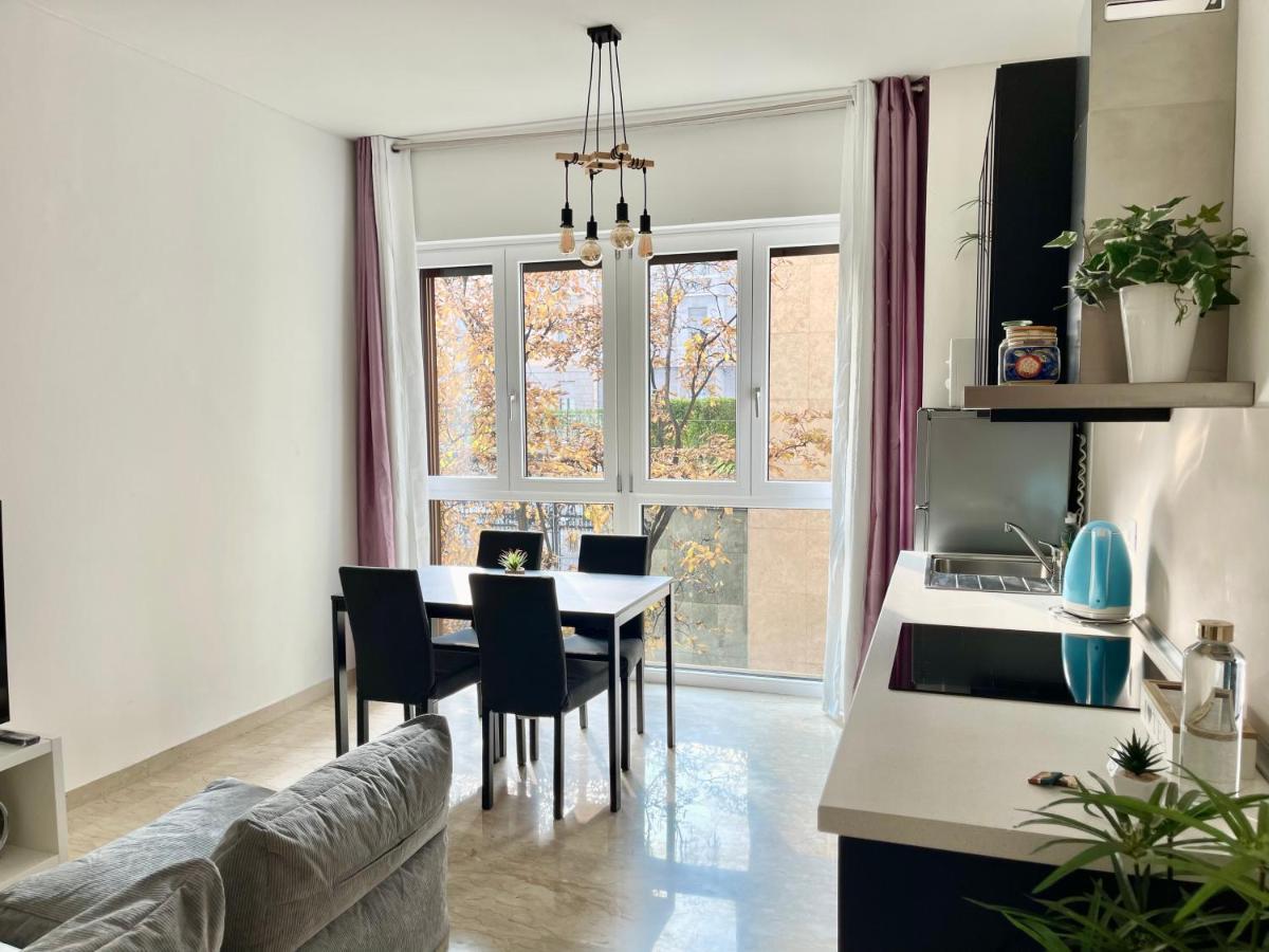 The White House, Modern Apartment In Center Μιλάνο Εξωτερικό φωτογραφία